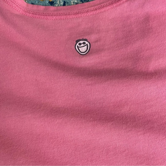 Life is good pink classic fit V neck graphic tee womens size small cotton - Picture 4 of 6